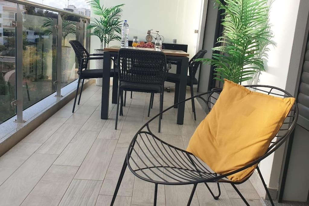 Charming Apartment Monte Residence On Top Floor. Portimao Bagian luar foto